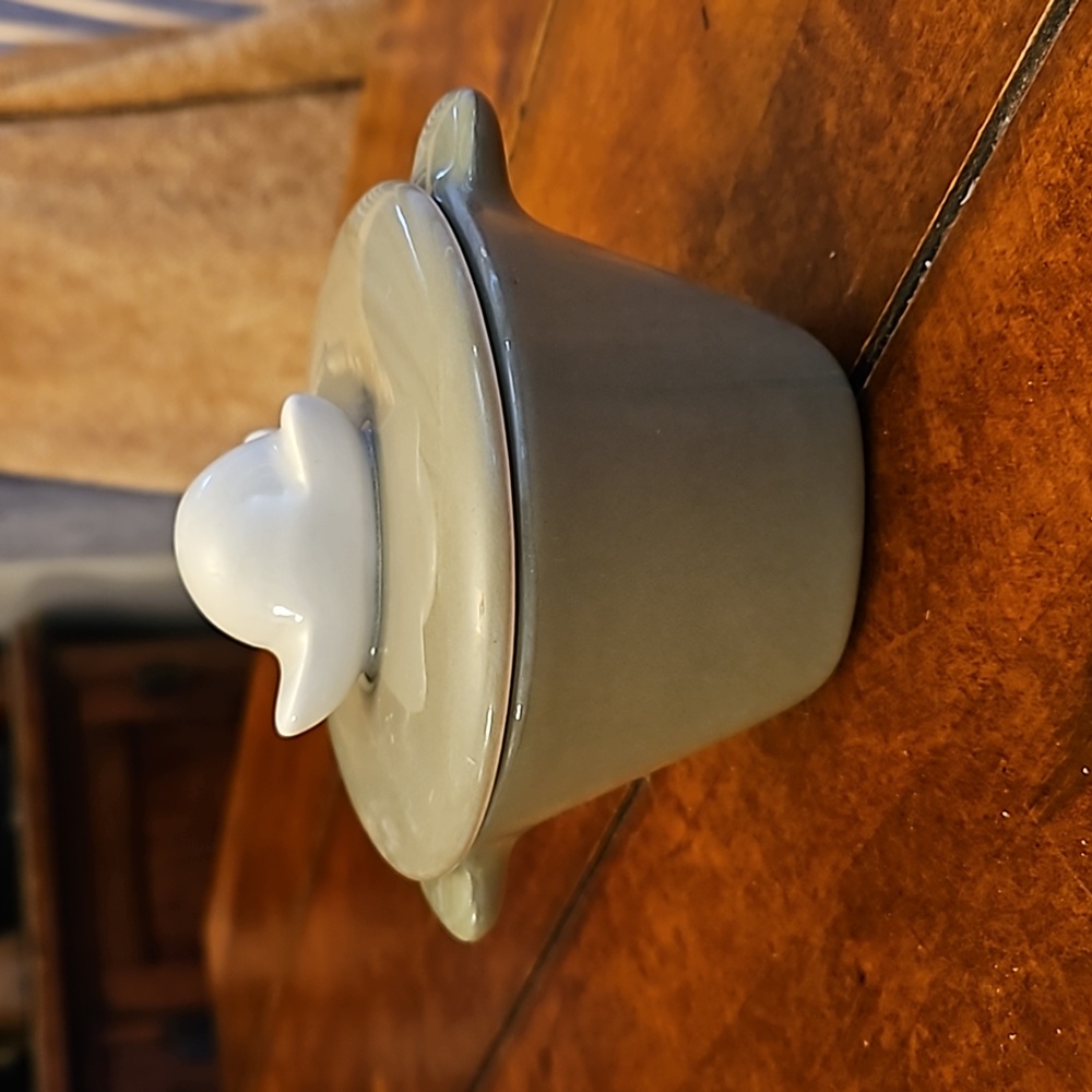 VINTAGE WINFIELD | COVERED BOWL